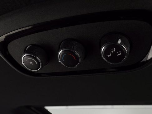 Certified 2022 Dodge Durango R/T w/ Blacktop Package image 15