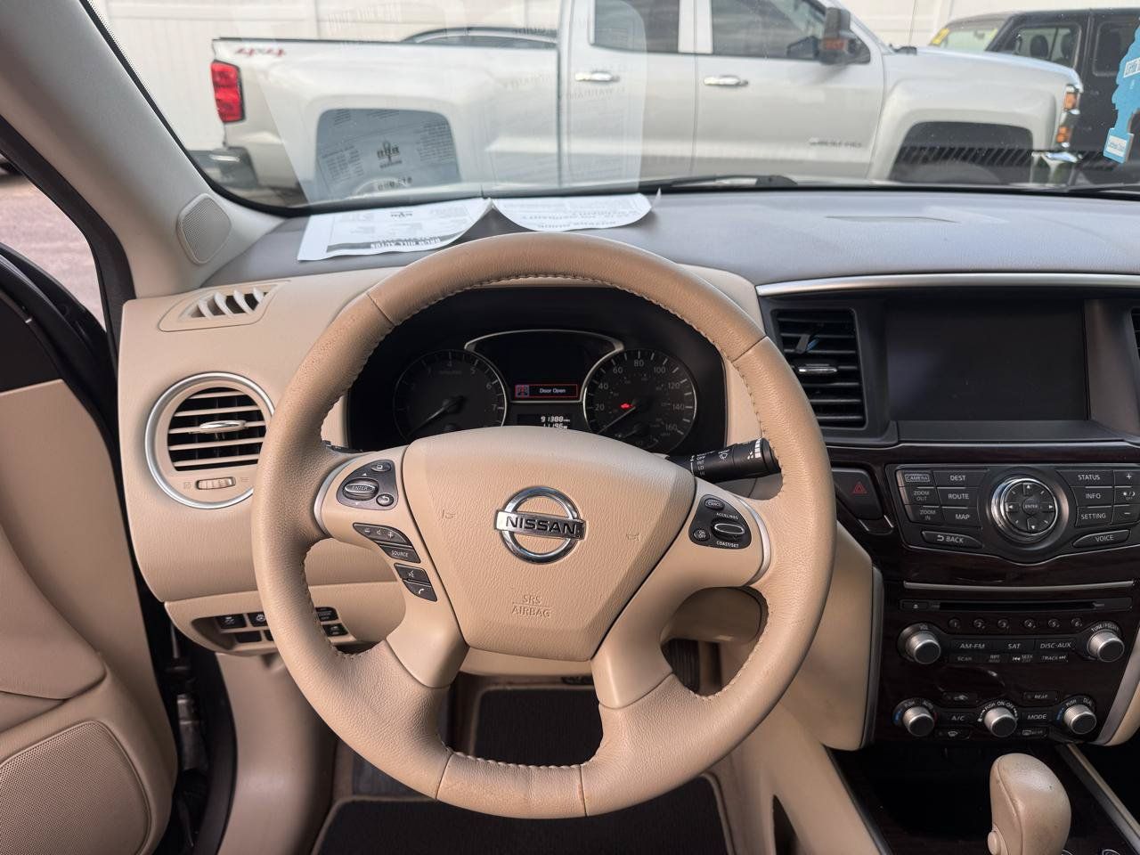 Used 2014 Nissan Pathfinder Platinum w/ Platinum Premium Package AWD/4WD image 27