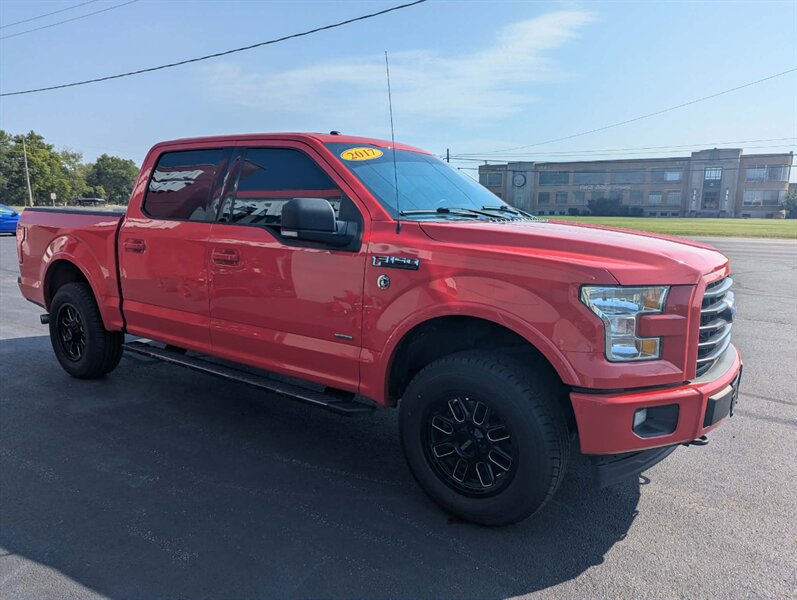 Used 2017 Ford F150 XLT w/ Equipment Group 302A Luxury AWD/4WD image 19