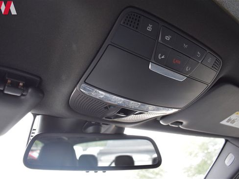 Used 2015 Mercedes-Benz C 300 4MATIC Sedan image 17