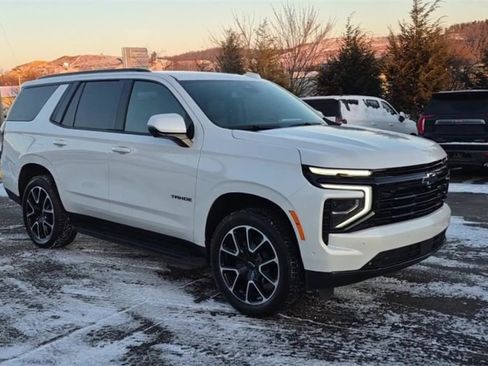 Used 2025 Chevrolet Tahoe RST w/ Comfort Package image 3