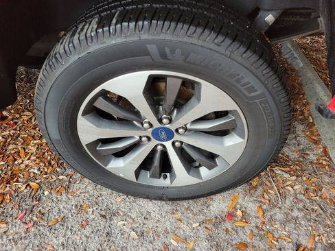 Used 2019 Ford F150 XL image 5