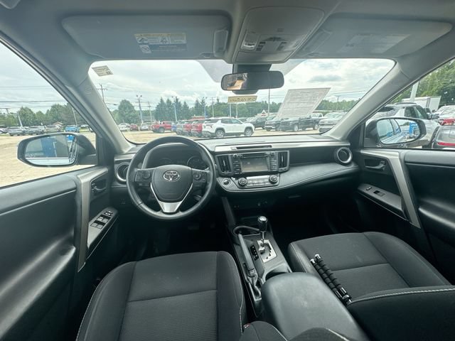Used 2018 Toyota RAV4 XLE w/ Plus Extra Value Package AWD/4WD image 22