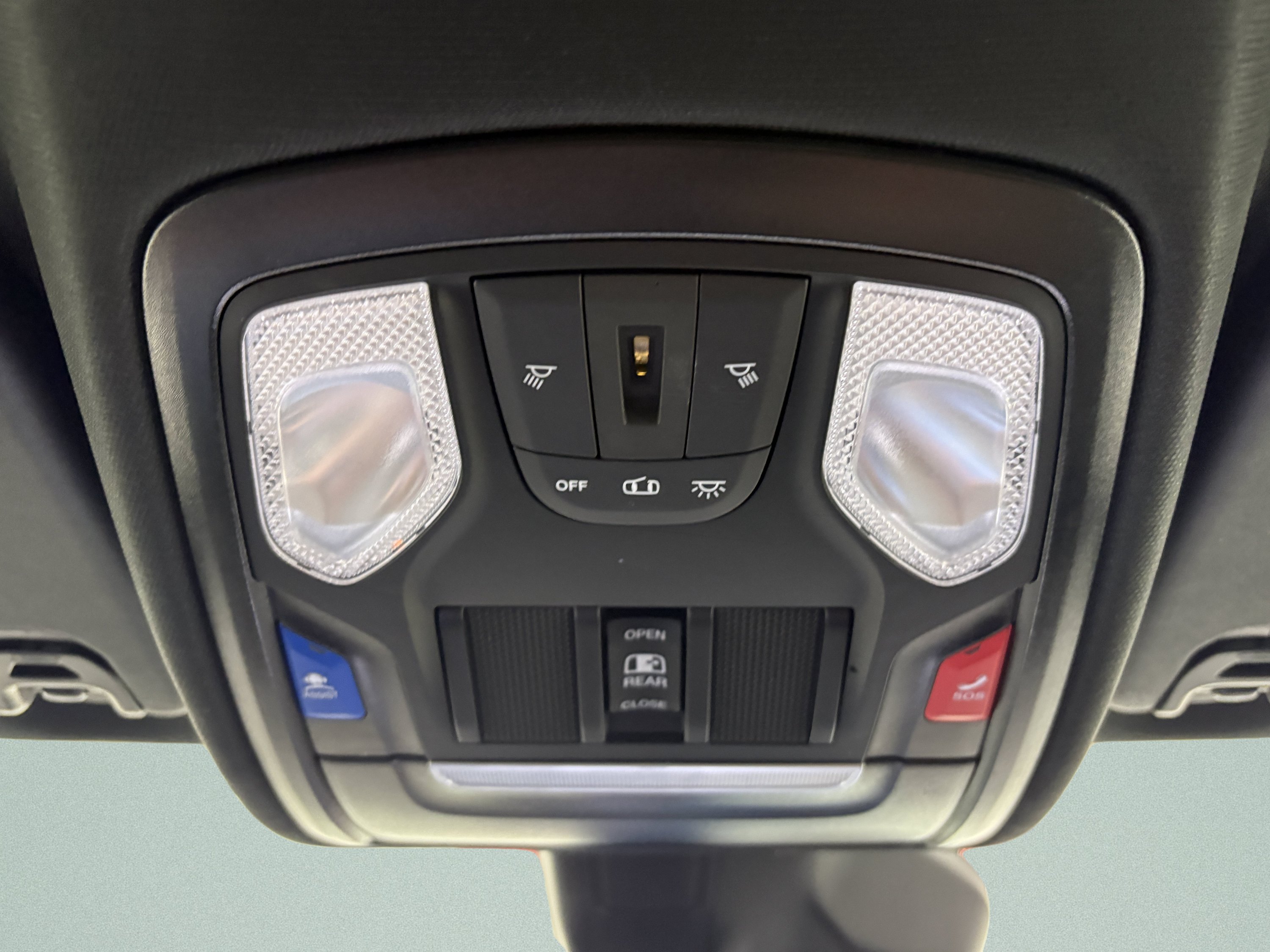 Used 2025 RAM 1500 Tradesman AWD/4WD image 28