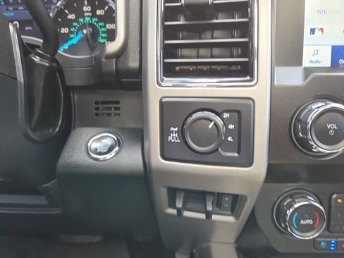 Used 2020 Ford F250 Lariat AWD/4WD image 18