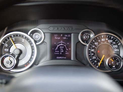 Used 2020 RAM 1500 Big Horn AWD/4WD image 13