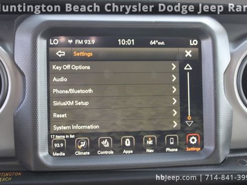 Used 2022 Jeep Wrangler Unlimited Sport image 35