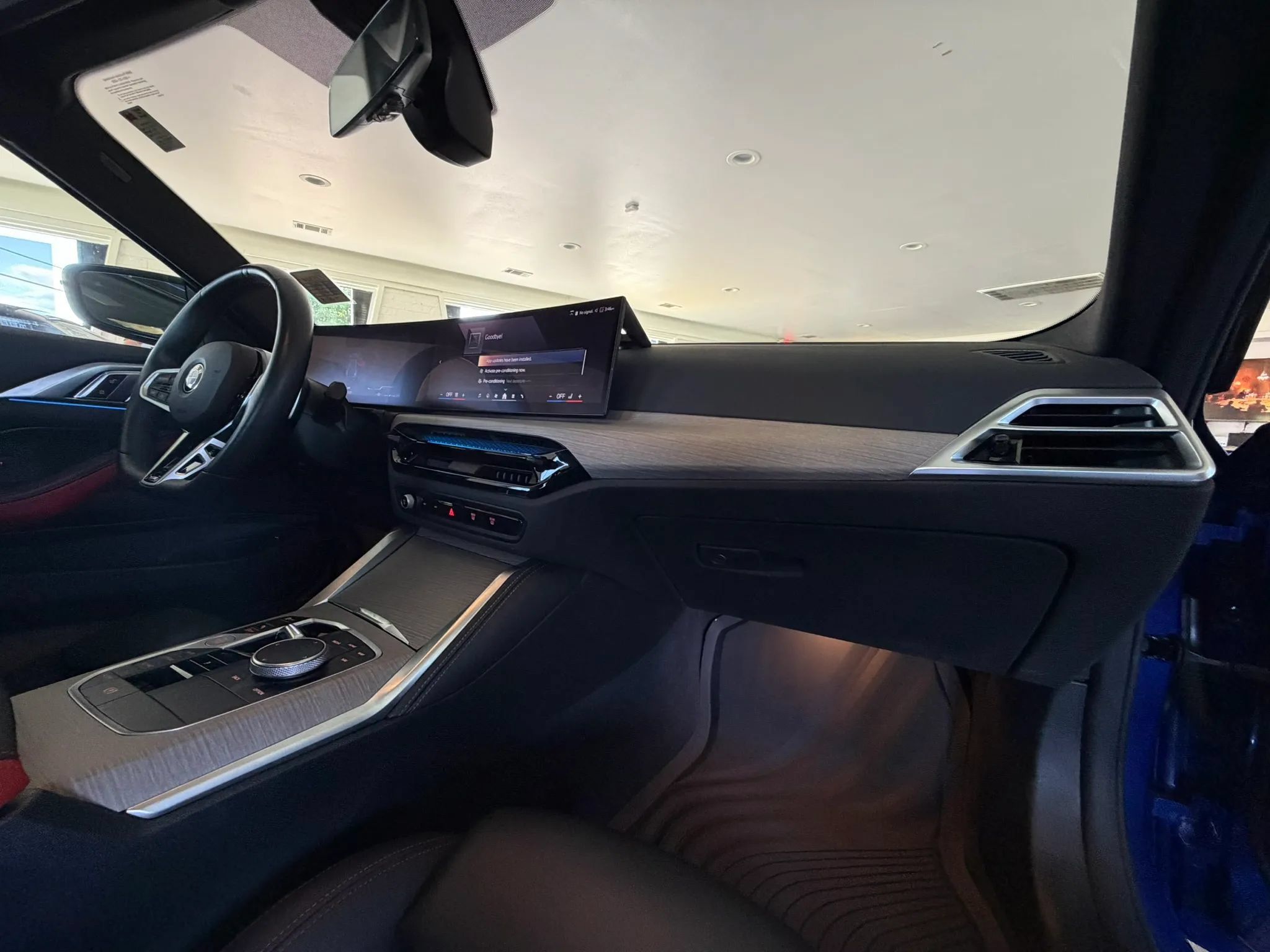 Used 2025 BMW 430i xDrive Coupe w/ M Sport Package AWD/4WD image 24