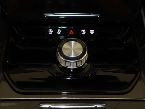 Used 2022 Jeep Wagoneer Series I image 13