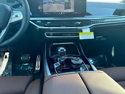 New 2026 BMW ALPINA XB7 AWD/4WD image 21
