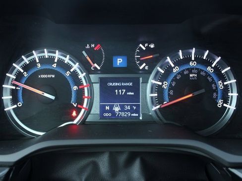 Used 2019 Toyota 4Runner SR5 image 27