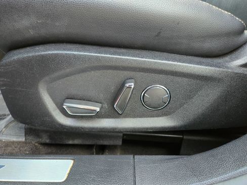 Used 2019 Ford Fusion Titanium image 24