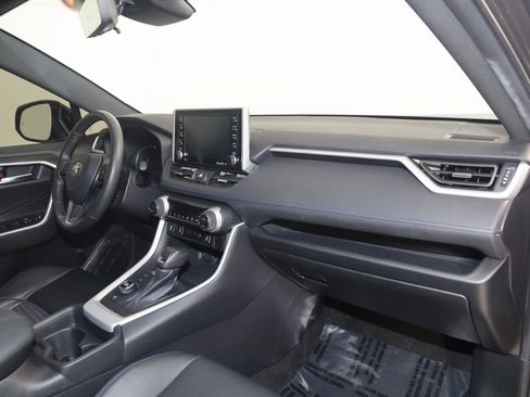 Used 2021 Toyota RAV4 XSE image 38