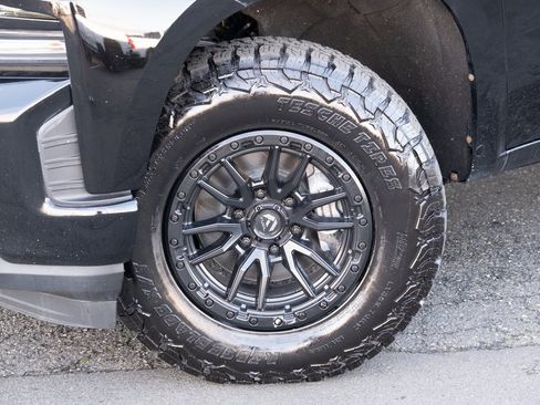 Used 2021 Chevrolet Silverado 1500 RST image 20