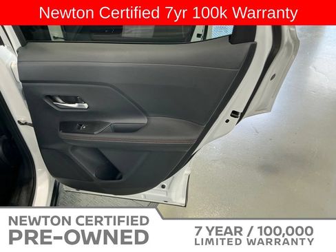 Used 2025 Nissan Kicks SR FWD image 34