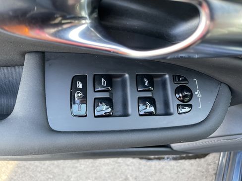 Used 2025 Volvo XC90 B6 Plus image 39