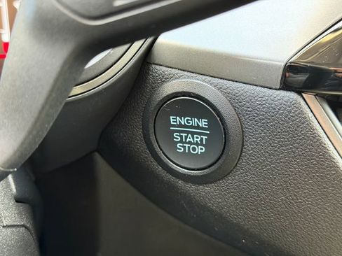 Used 2023 Ford Escape Active image 20