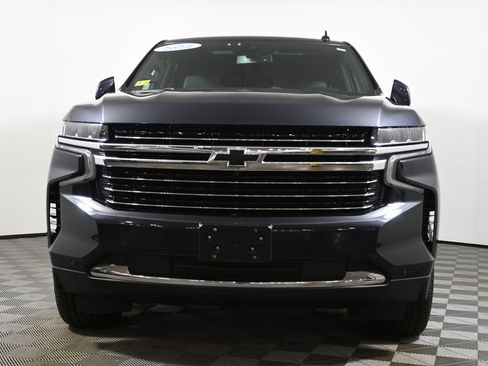 Used 2022 Chevrolet Tahoe LT w/ LT Signature Plus Package image 10