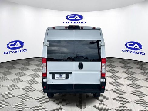 Used 2020 RAM ProMaster 2500 FWD image 5