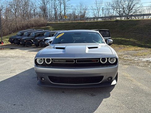 Used 2018 Dodge Challenger R/T Scat Pack w/ Dynamics Package image 8