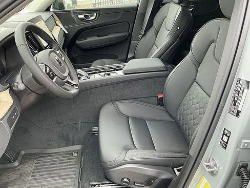 New 2026 Volvo XC60 T8 Plus w/ Protection Package Premier AWD/4WD image 14