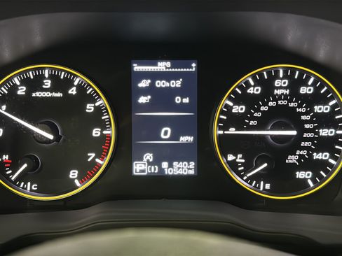 Used 2024 Subaru Crosstrek 2.5i Sport AWD/4WD image 16