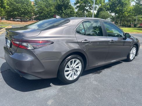 Used 2023 Toyota Camry LE FWD image 6