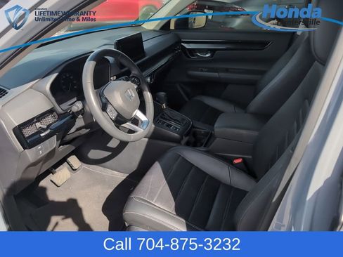 Used 2023 Honda CR-V EX-L image 13
