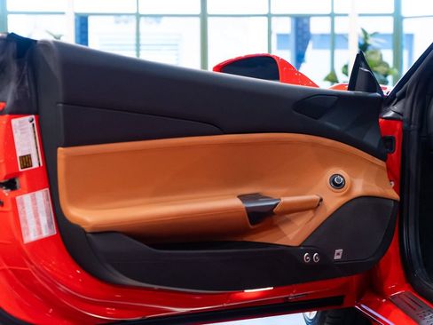 Certified 2019 Ferrari 488 Spider RWD image 21