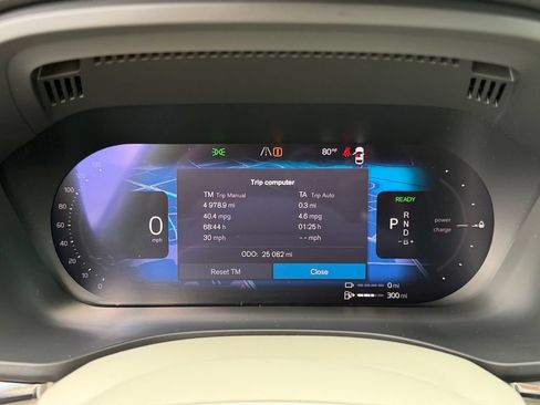 Certified 2024 Volvo XC60 T8 Core w/ Climate Package AWD/4WD image 25