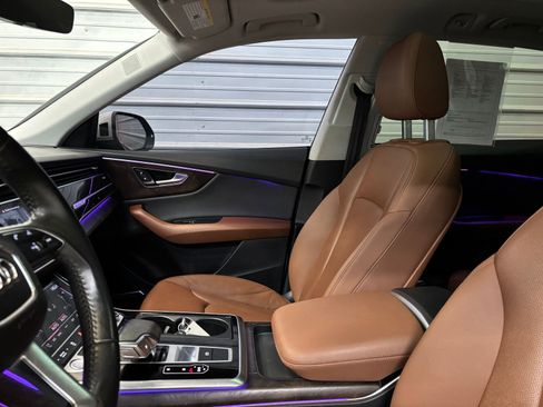 Used 2020 Audi Q8 Premium Plus image 23