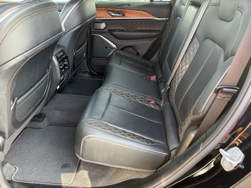 Certified 2022 Jeep Grand Cherokee Summit image 43