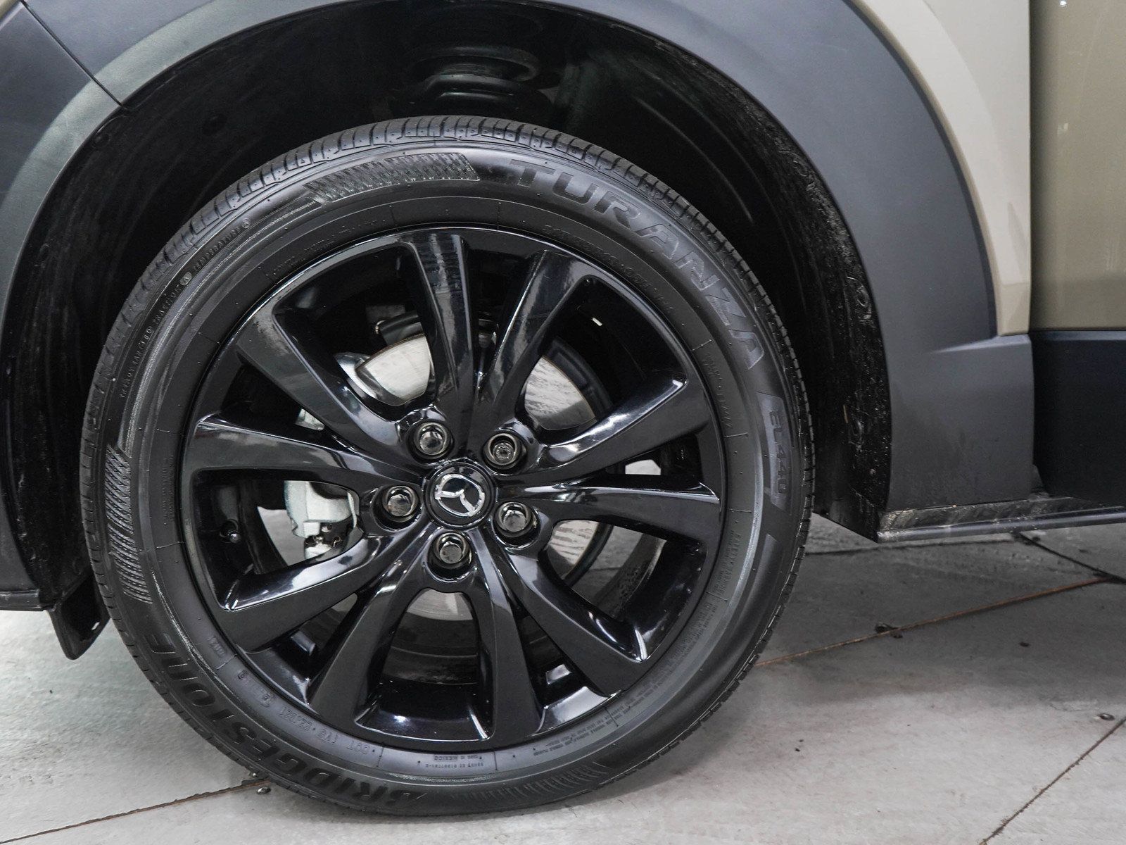 Used 2025 MAZDA CX-30 Carbon AWD/4WD image 28