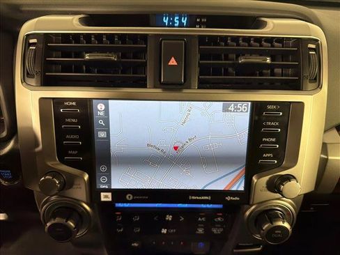 Used 2024 Toyota 4Runner Limited AWD/4WD image 3