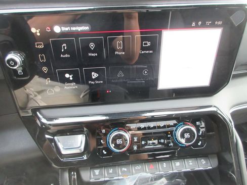 New 2026 GMC Sierra 2500 AT4X AWD/4WD image 19