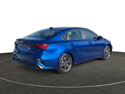 Used 2023 Kia Forte LXS image 6