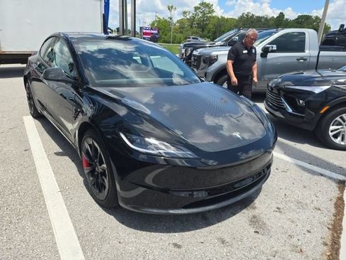 Used 2025 Tesla Model 3 Long Range AWD/4WD image 5