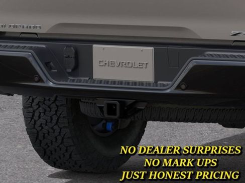 New 2026 Chevrolet Colorado ZR2 AWD/4WD image 14