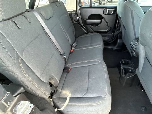 Used 2024 Jeep Wrangler Unlimited Sport AWD/4WD image 14
