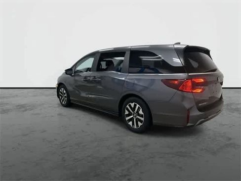 Certified 2025 Honda Odyssey EX-L image 9