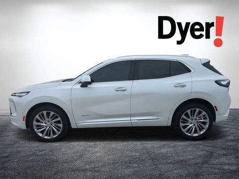 Used 2025 Buick Envision Avenir AWD/4WD image 7