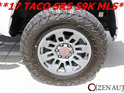 Used 2017 Toyota Tacoma SR5 w/ Tow Package RWD image 46