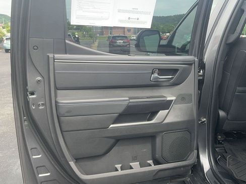 Used 2024 Toyota Tundra Platinum AWD/4WD image 25