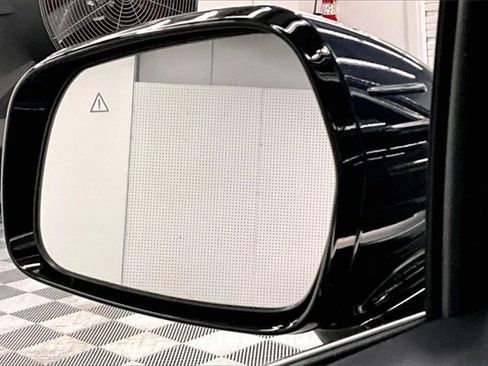 Used 2024 Kia Sorento SX Prestige image 35