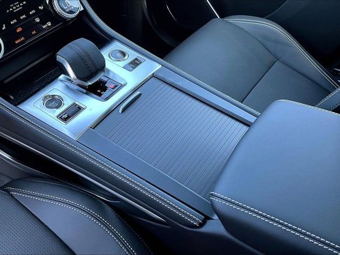 New 2026 Jaguar F-PACE R-Dynamic S AWD/4WD image 7