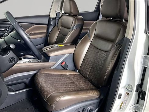 Used 2023 Nissan Murano Platinum w/ Cargo Package FWD image 19