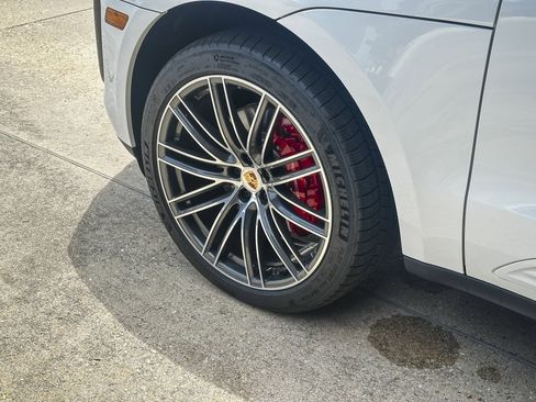 New 2026 Porsche Macan S AWD/4WD image 11