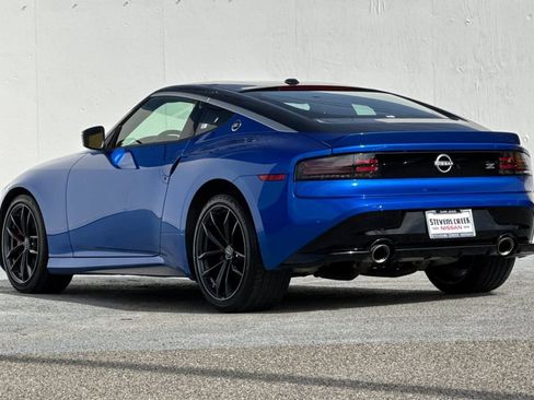 Used 2024 Nissan Z Performance w/ Floor Mat Package image 5