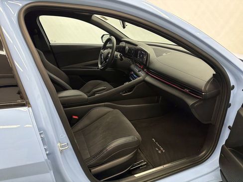 Used 2025 Hyundai Elantra N FWD image 13