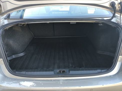 Used 2017 Subaru Legacy 2.5i Limited image 31